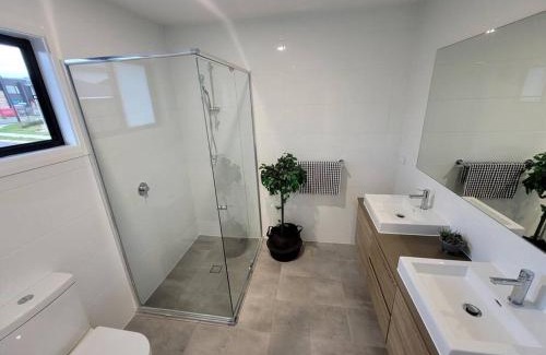Rouse Hill House | New 5 bedroom house in Rousehill