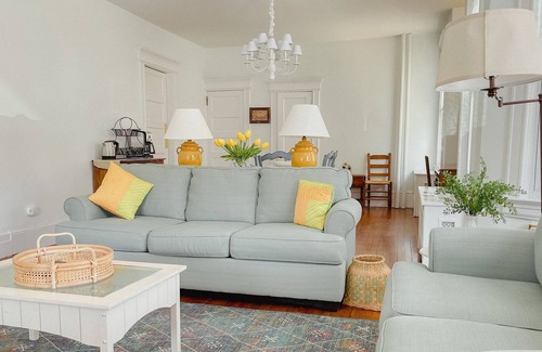 Ocean Grove House | NEW 7-bedroom | 5 blocks to beach | Pet Friendly