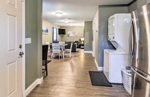 Northwest Pensacola Villa | NEW! Adorable Pensacola Villa ~ 8 Mi to Downtown!