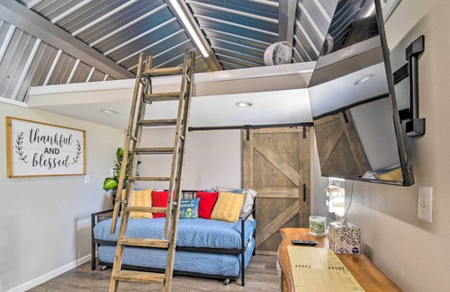 Fairhope Apartment | NEW! Alabama Tiny Home Vacation Rental, Dogs Okay!