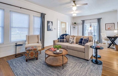Alta Vista House | NEW Alta Vista Beauty, mins to downtown