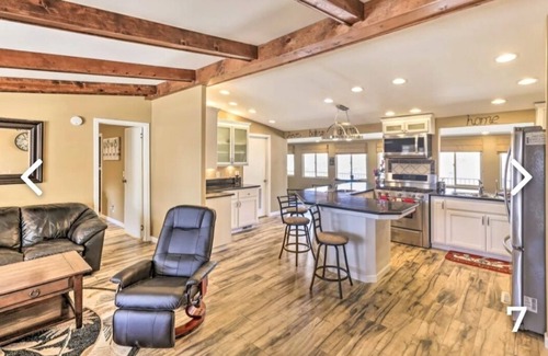 Cienega Springs House | New! Amazing river and mountain deck view home!