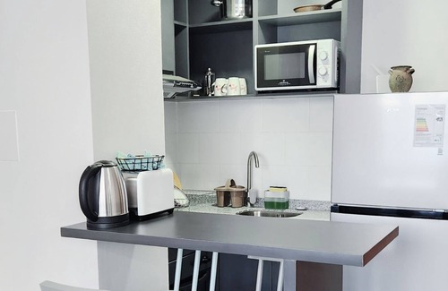 Downtown Santiago Apartment | New and equipped Free parking Free Wifi 300 megabytes