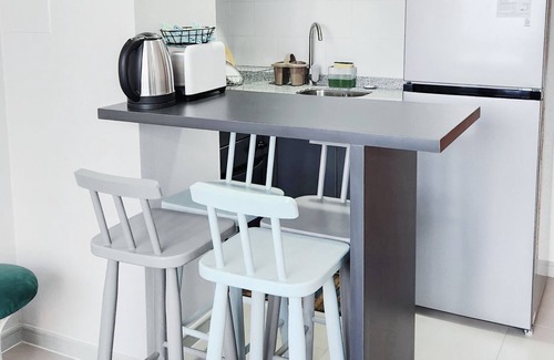 Downtown Santiago Apartment | New and equipped Free parking Free Wifi 300 megabytes