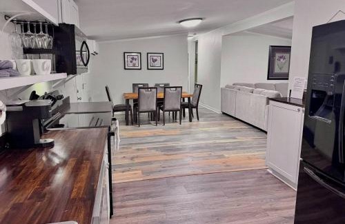 Beaufort House | New And Spacious. Pets Yes