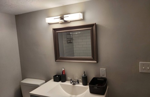 Rutland Apartment | New and updated city escape,quite area,family-friendly