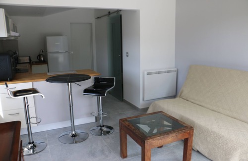 La Nartelle House | New announcement! Residential house in a green setting