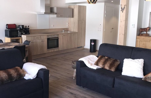 Saint-Francois-Longchamp Apartment | New apartment Ski in ski out 8 people