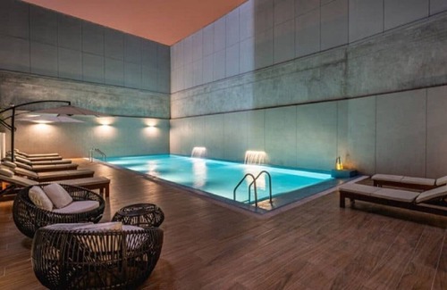 La Victoria Apartment | New Apartment! Great Location in Building "MET"