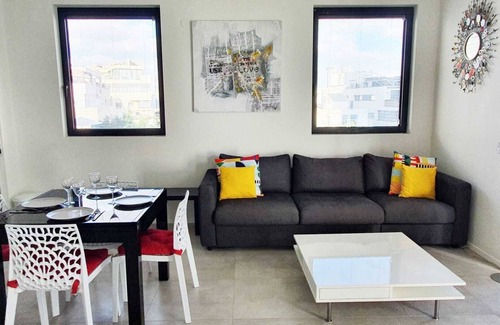 Tel Aviv Promenade Apartment | New Apartment Near the Beach With Parking TL53