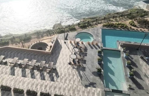 Costa de Oro Apartment | New apartment with amazing view, front sea with access to the beach.