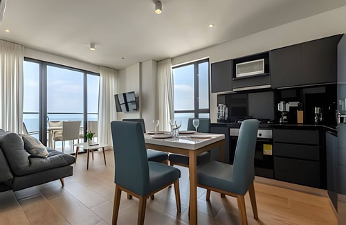 El Cabrero Apartment | New Apt Beautiful Sea View and Walled City 2BR