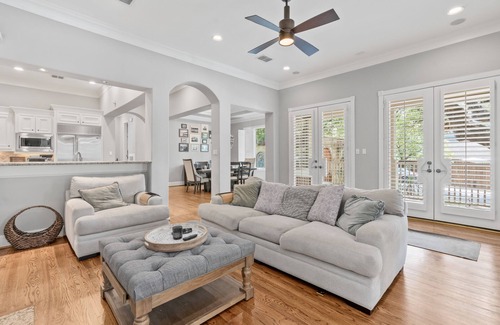 Westfield House | NEW ATX Lux King Beds Close to UT and Downtown