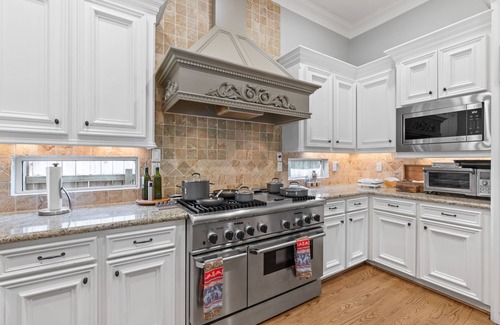 Westfield House | NEW ATX Lux King Beds Close to UT and Downtown