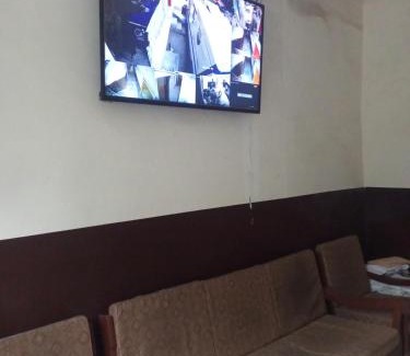 Saddar Hotel | New AURANGZEB Hotel