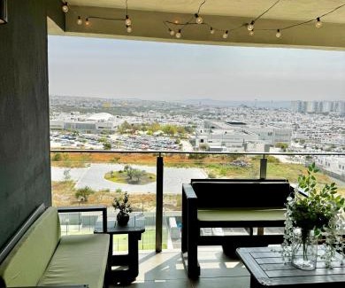 Queretaro Apartment | New Bamboo Horizon pool, gym and coworking