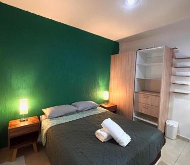 Jimenez Apartment | New Bamboo Los Pirineos business and leisure