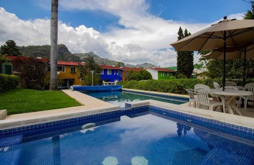 Tepoztlan Apartment | NEW Bamboo Mystic Mountain Culture and Peace