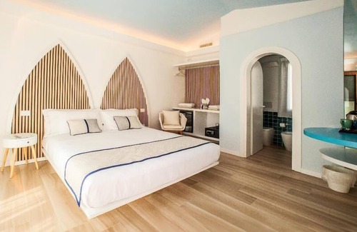 Santa Margherita di Pula Hotel | New Barcavela