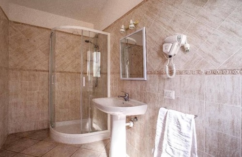 Santa Margherita di Pula Hotel | New Barcavela