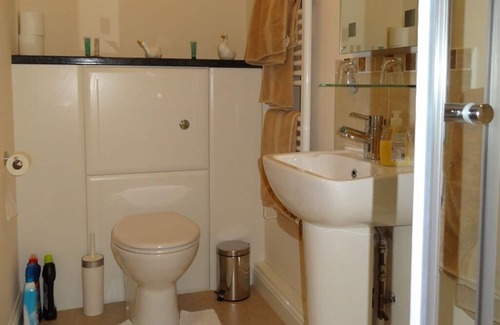 Henlade Bed & Breakfast | New Barn Cottage B&B