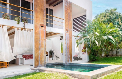 Emiliano Zapata Apartment | NEW! Beach 660 mts, Tropical Garden, BBQ, Pool