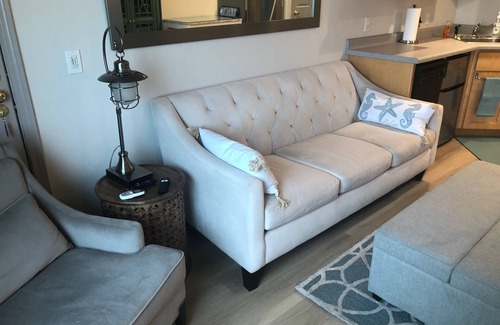 South Haven Condo | NEW! BEACHFRONT LAKE VIEW Lake Michigan Condo-private beach/heated pool/sundeck!