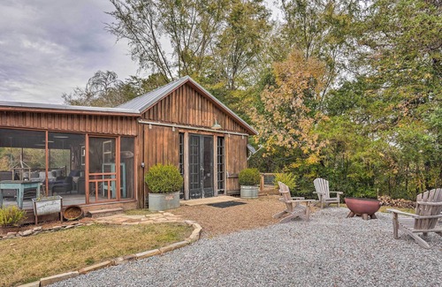 Chickamauga Apartment | NEW! 'Bella Vista Barn' w/ Game Room & Fire Pit!