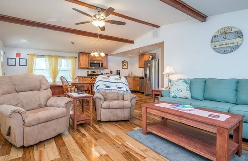 Midtown Ocean City Condo | NEW, BIG 3 BEDROOM is OCEANblock, free parking, just a few steps to the beach.