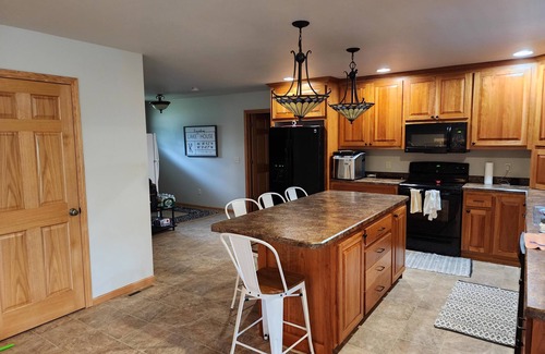 Perham House | New! Big Pine Bluff | Perham, MN