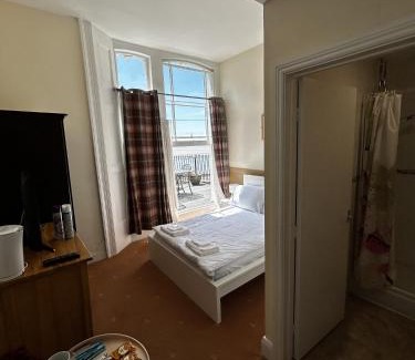 Weston-super-Mare Hotel | New Birchfield Hotel