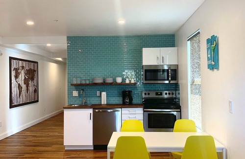 Wildwood Condo | New Boutique Hotel/Condo 1.5 blocks from the beach & boardwalk #2