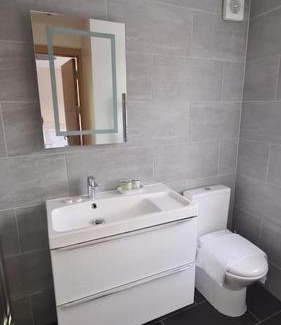 Cricklewood Apartment | NEW! Brand New Beautiful Modern Apartment