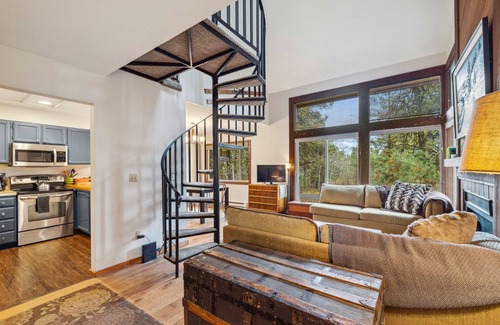 Bear Basin Estates House | New! Brundage Meadows 1 - Bright, cozy - 2story - wood stove - forest views - by trails, lake, town