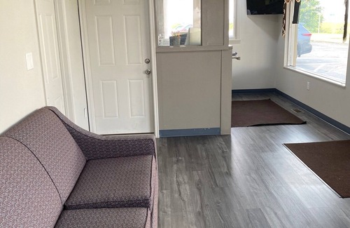 Eaton Hotel | New Budget inn