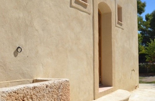 Fabrezan Villa | New build styled after traditional winegrowers Villa, swimming pool & terracing
