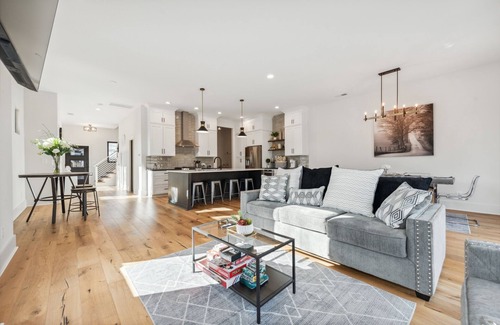 Charlotte House | New! Built! Duplex! In Clt! Perfect For Families! 3 Bedroom Duplex by Redawning