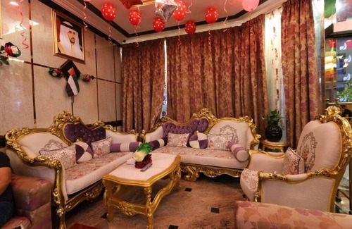 Naif Hotel | New California Hotel
