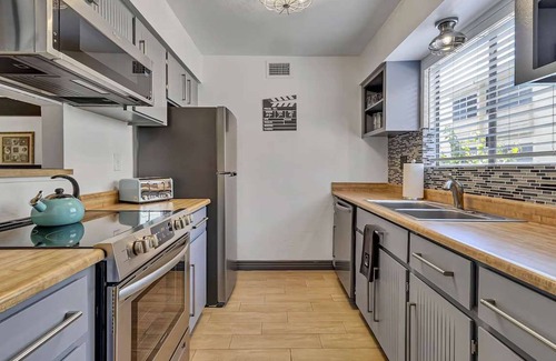 South Scottsdale Apartment | NEW Camelback House Walk to Old Town