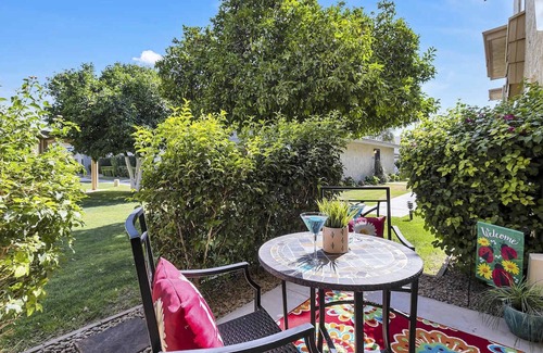 South Scottsdale Apartment | NEW Camelback House Walk to Old Town