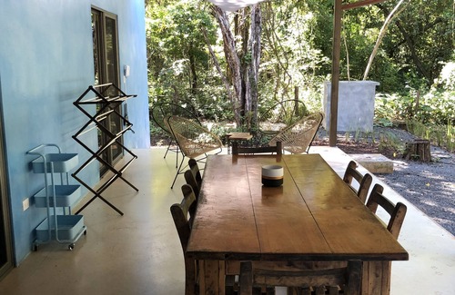 Los Pargos House | New Casa Celeste, Cozy w/pool, walk to the beach