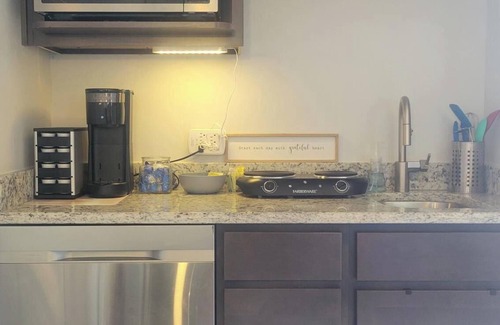 Las Cruces Apartment | New Casita/Suite No cleaning fee.