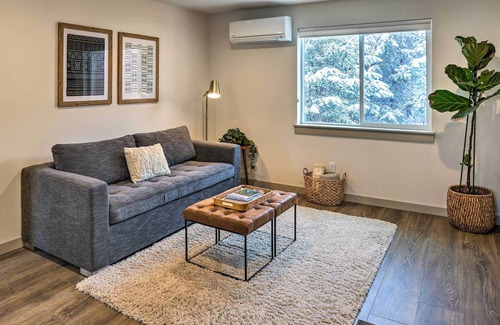 La Pine Apartment | NEW! Central Oregon Vacation Rental Near Hiking!