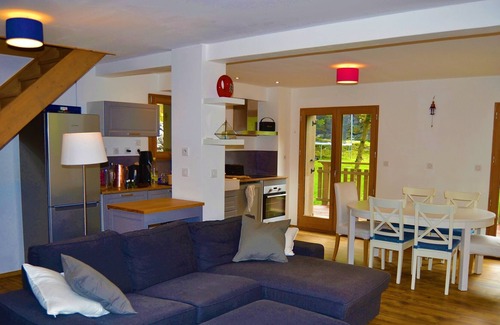 Villarabout Ski Chalet | New chalet, 3 Vallees - nearest ski lift 4km