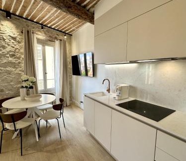 Antibes Old Town Apartment | New Charming Apartment Old Town