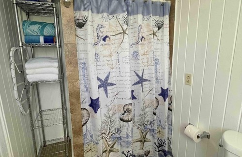 Cabo Rojo Cabin | New! Charming Cabin near Combate Beach