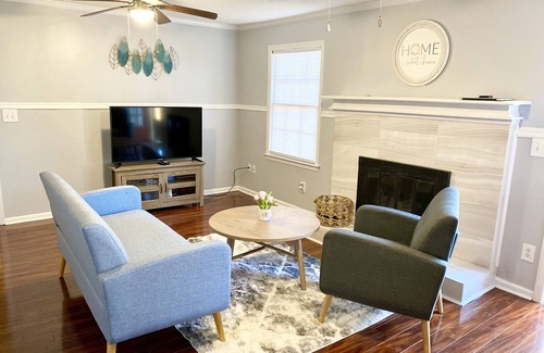 Lawrenceville House | 📣NEW!✨Charming & Cozy Escape Home Away From Home🏡 Perfect for Extended Stay!