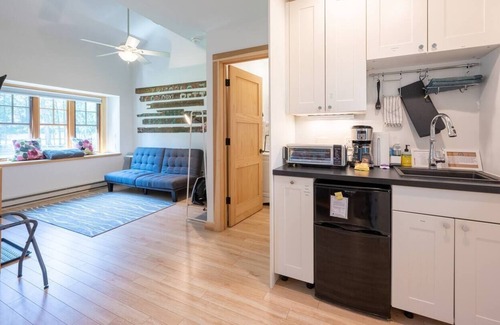 Ephraim Cottage | New! Charming Duplex Cabin w/ Large Yard in Ephraim