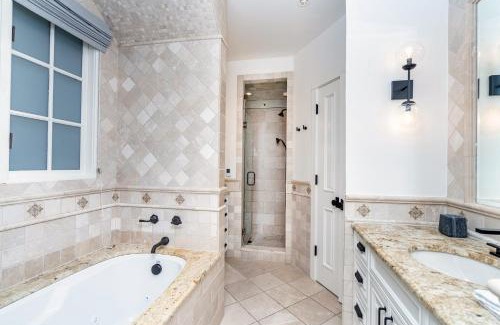 Mountain Village House | New! Chic European Style Cabin, Short Walk To Ski home