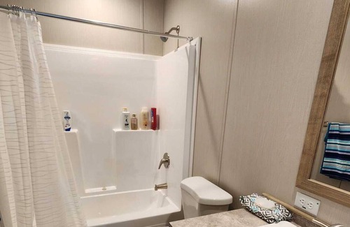 Boger City House | New, Clean, Quiet home located just a short drive to Charlotte